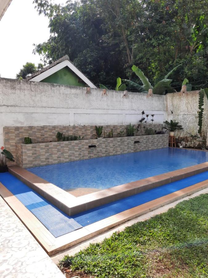 Villa Dhanty Bogor Exterior photo